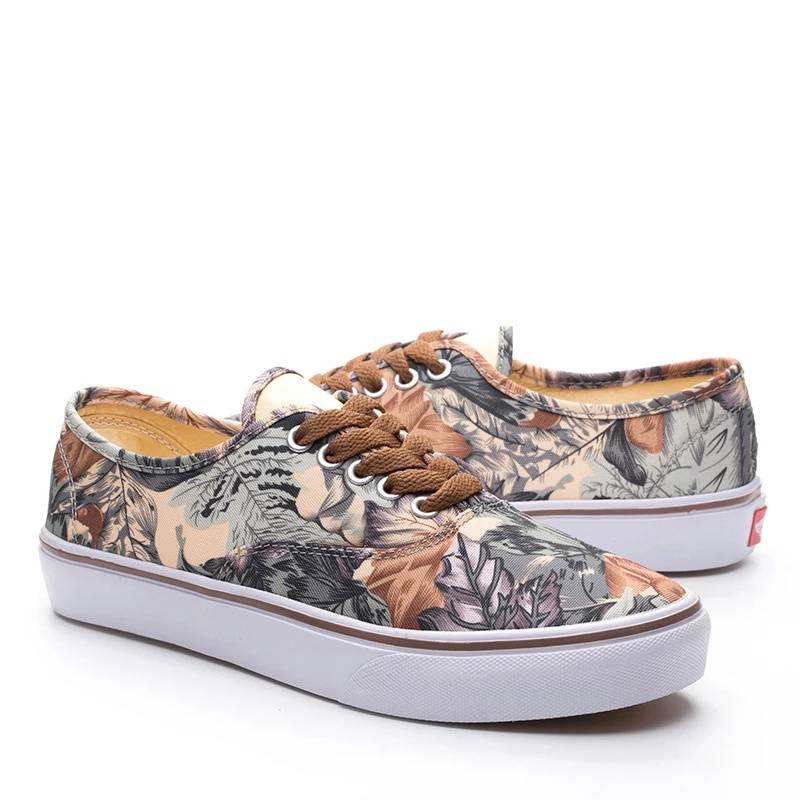 Les baskets Vans Femme se distinguent par leur style intemporel et leur esprit californien décontracté, faisant d’elles un symbole de liberté et d’individualité.