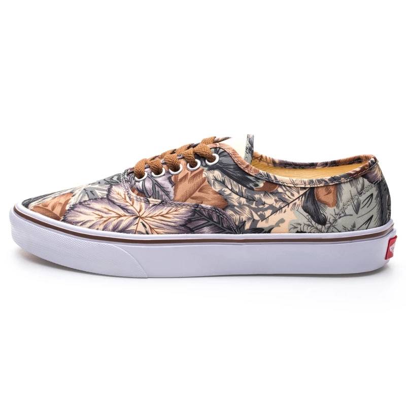 Les baskets Vans Femme se distinguent par leur style intemporel et leur esprit californien décontracté, faisant d’elles un symbole de liberté et d’individualité.