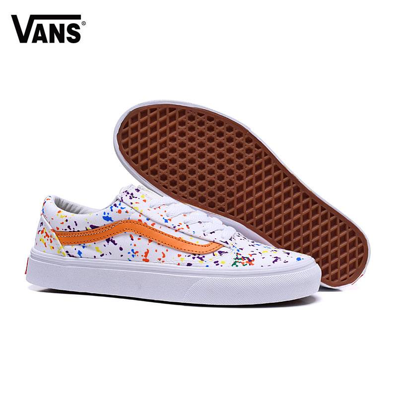 Les baskets Vans Femme se distinguent par leur style intemporel et leur esprit californien décontracté, faisant d’elles un symbole de liberté et d’individualité.