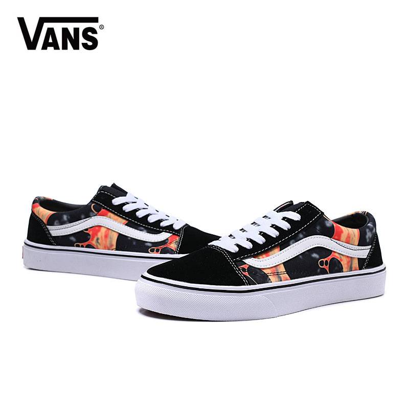 Les baskets Vans Femme se distinguent par leur style intemporel et leur esprit californien décontracté, faisant d’elles un symbole de liberté et d’individualité.