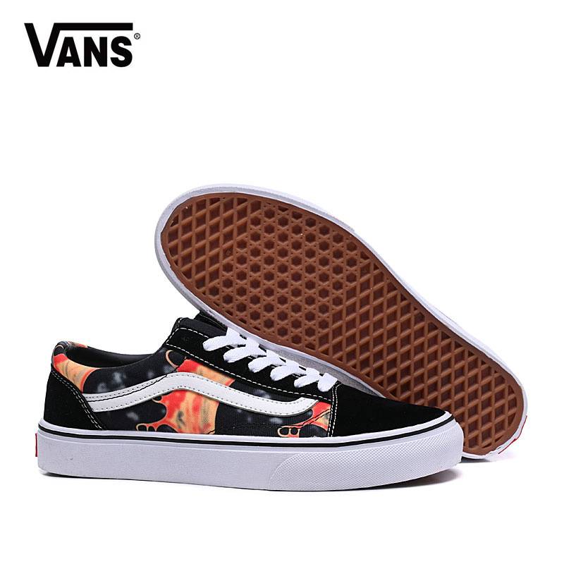 Les baskets Vans Femme se distinguent par leur style intemporel et leur esprit californien décontracté, faisant d’elles un symbole de liberté et d’individualité.