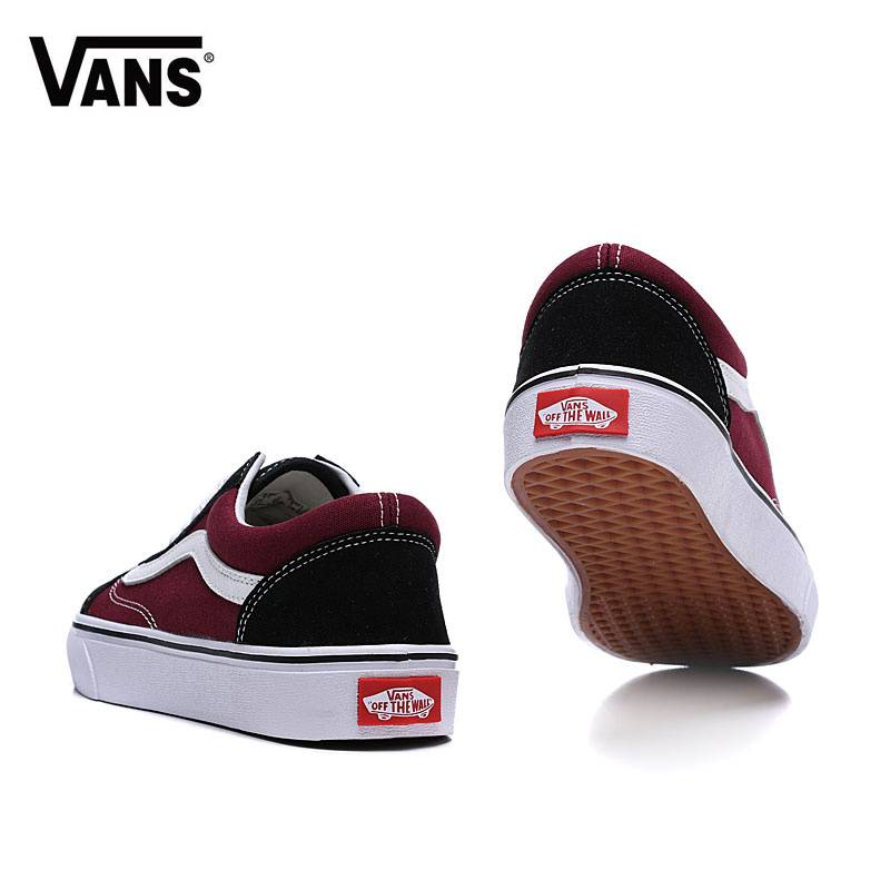 Les baskets Vans Femme se distinguent par leur style intemporel et leur esprit californien décontracté, faisant d’elles un symbole de liberté et d’individualité.