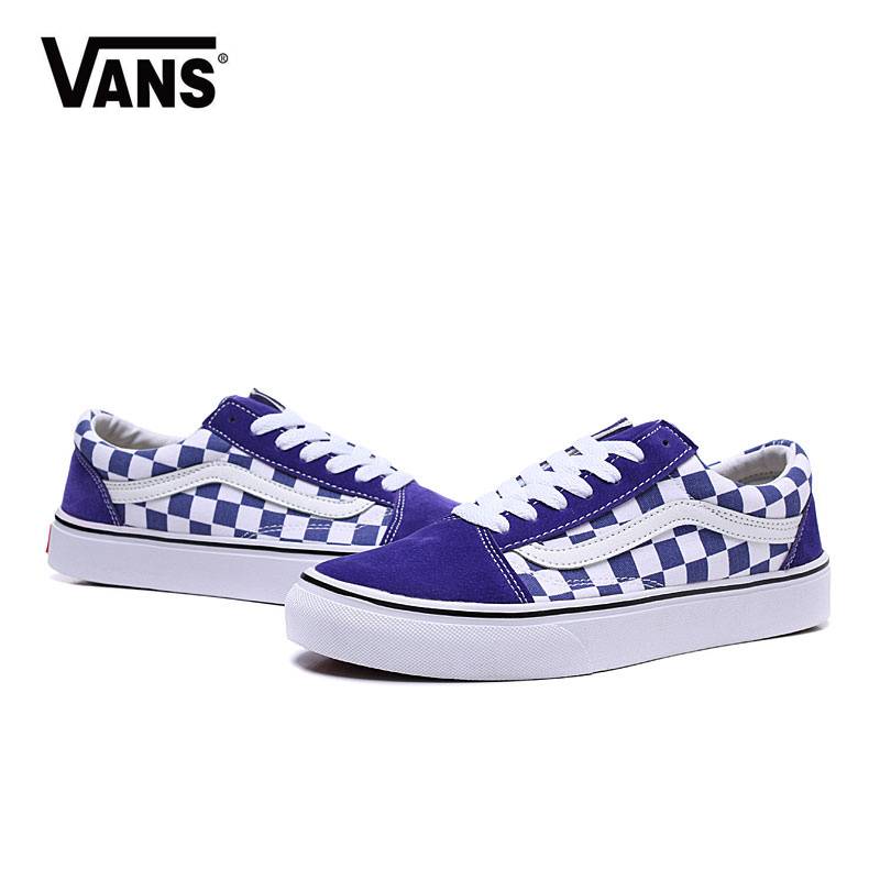 Les baskets Vans Femme se distinguent par leur style intemporel et leur esprit californien décontracté, faisant d’elles un symbole de liberté et d’individualité.