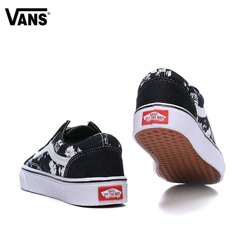 Les baskets Vans Femme se distinguent par leur style intemporel et leur esprit californien décontracté, faisant d’elles un symbole de liberté et d’individualité.