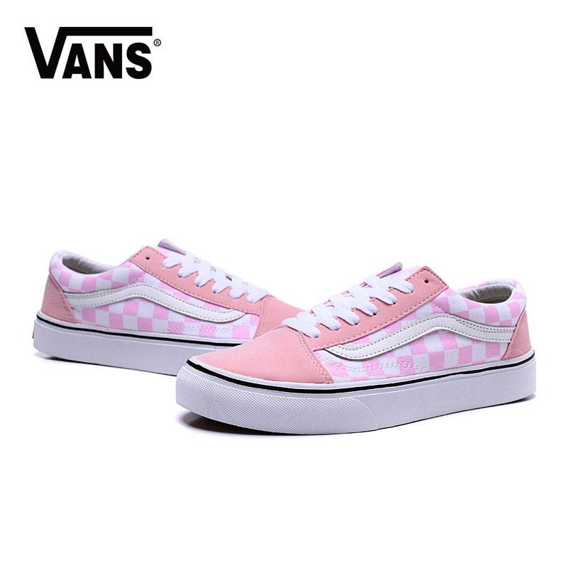 Les baskets Vans femme    offrent un style légendaire et une performance exceptionnelle.design unique  Pas Cher. moin cher.