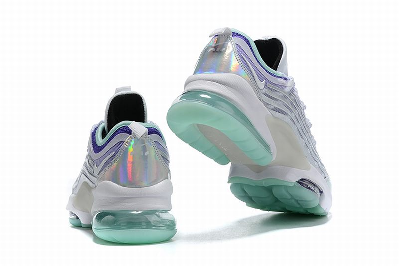 Résultats de l'évolution emblématique de la ligne Nike, les Nike Air Max Zoom 950 Femme  sont un témoignage de l'engagement de Nike à combiner style et innovation.