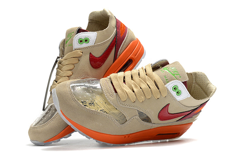 Les baskets Nike Air Max 1 Femme incarnent l’héritage emblématique de la marque Nike, combinant un design intemporel avec des touches modernes.