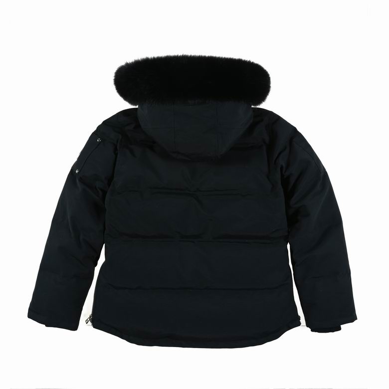 Les doudounes Moose Knuckles allient élégance et performance pour offrir une protection optimale contre le froid. Leur design sophistiqué.pas cher. Le moins cher.
