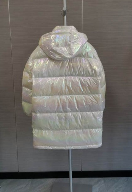 Les doudounes manteau Moncler Femme, ainsi que les Moncler Femme, incarnent un style et un raffinement incomparables.
