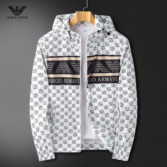 Les vestes Armani allient élégance et modernité. Leur design sophistiqué et leurs matériaux haut de gamme en font un choix incontournable.pas cher. Le moins cher.