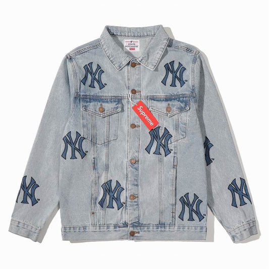 Les vestes Supreme allient élégance et modernité. Leur design audacieux et leurs matériaux de haute qualité. Pas cher. Le moins cher.