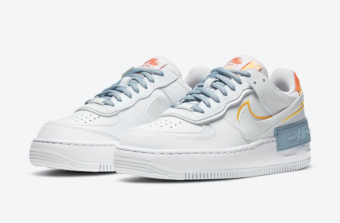 Les Nike Air Force 1 Shadow Femme sont disponibles dans une gamme de coloris variés pour s'adapter à tous les styles.