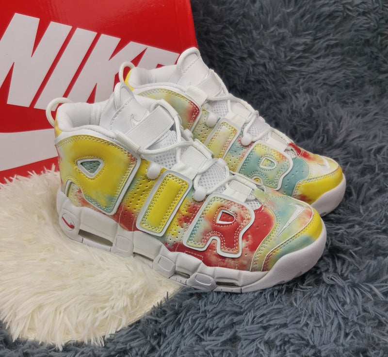 Les baskets Nike Air Max Uptempo Femme incarnent parfaitement l'évolution de la gamme légendaire Nike Air Max.