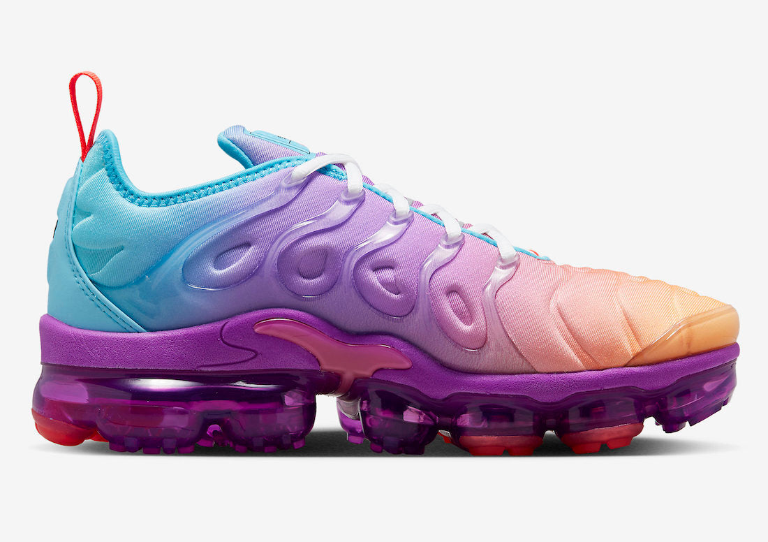 Les Nike Air Vapormax Plus sont connues pour leur amorti réactif et leur excellent retour d’énergie à chaque pas.