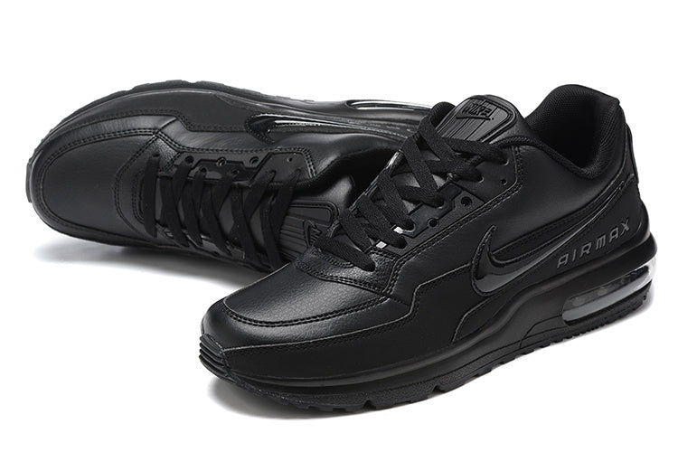 Avec les Nike Air Max LTD 3, la marque continue de repousser les limites, offrant des sneakers qui combinent confort, style et durabilité.