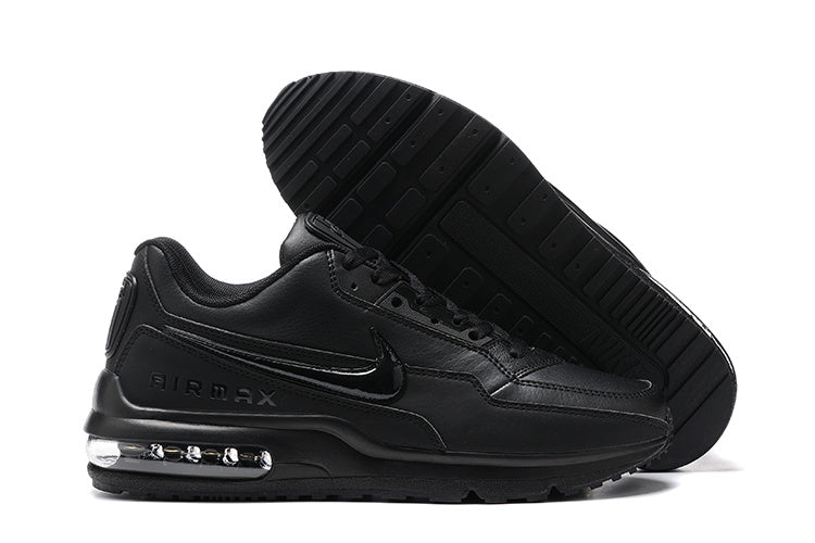 Avec les Nike Air Max LTD 3, la marque continue de repousser les limites, offrant des sneakers qui combinent confort, style et durabilité.
