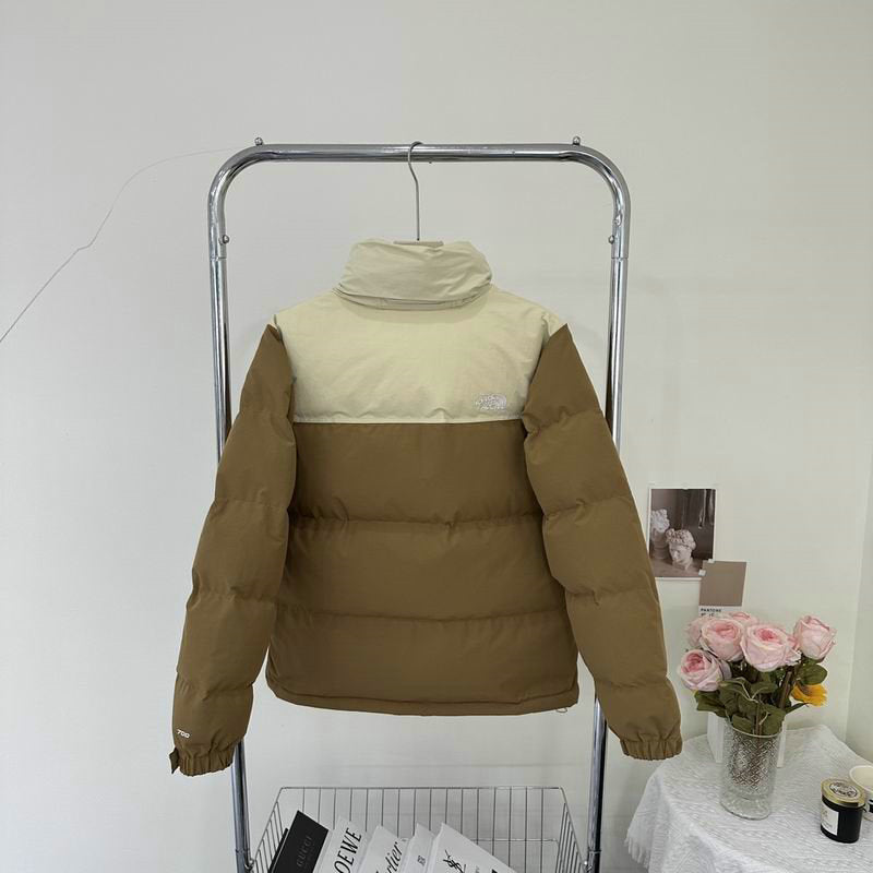 Les doudounes The North Face protection optimale contre le froid. Leur design moderne et leurs matériaux de haute qualité. Pas cher le moins cher.