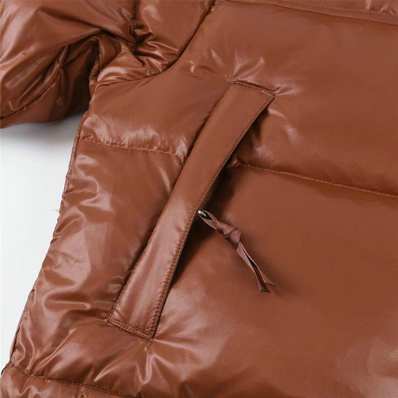 Les doudounes The North Face protection optimale contre le froid. Leur design moderne et leurs matériaux de haute qualité. Pas cher le moins cher.