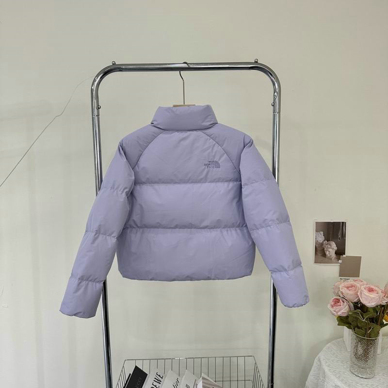 Les doudounes The North Face protection optimale contre le froid. Leur design moderne et leurs matériaux de haute qualité. Pas cher le moins cher.