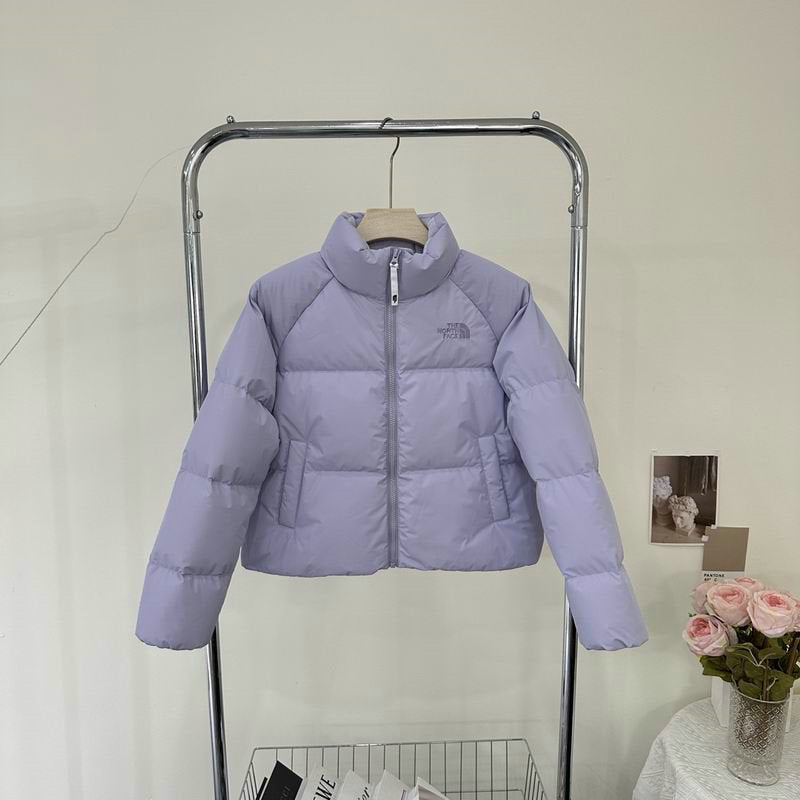 Les doudounes The North Face protection optimale contre le froid. Leur design moderne et leurs matériaux de haute qualité. Pas cher le moins cher.