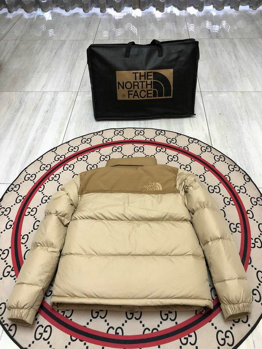 Les doudounes The North Face protection optimale contre le froid. Leur design moderne et leurs matériaux de haute qualité. Pas cher le moins cher.