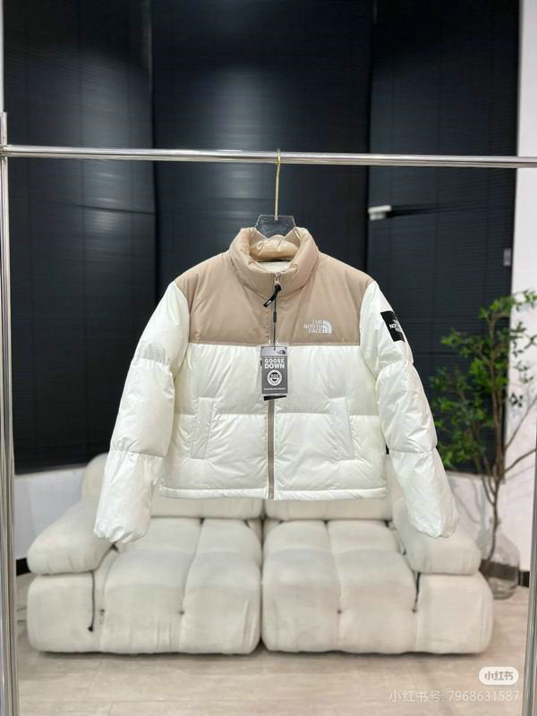 Les doudounes The North Face protection optimale contre le froid. Leur design moderne et leurs matériaux de haute qualité. Pas cher le moins cher.