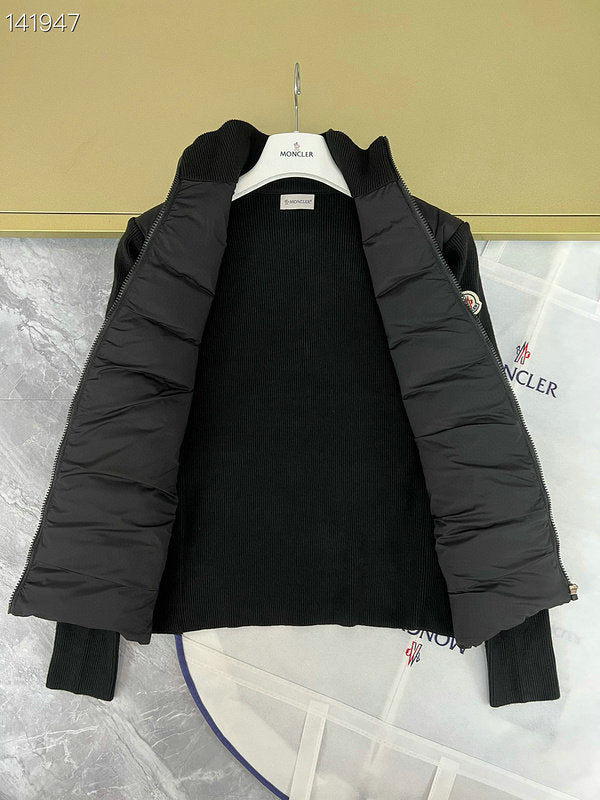 Les doudounes Moncler homme allient élégance et performance pour offrir une protection froid. Leur design sophistiqué et pas cher. Le moins cher.