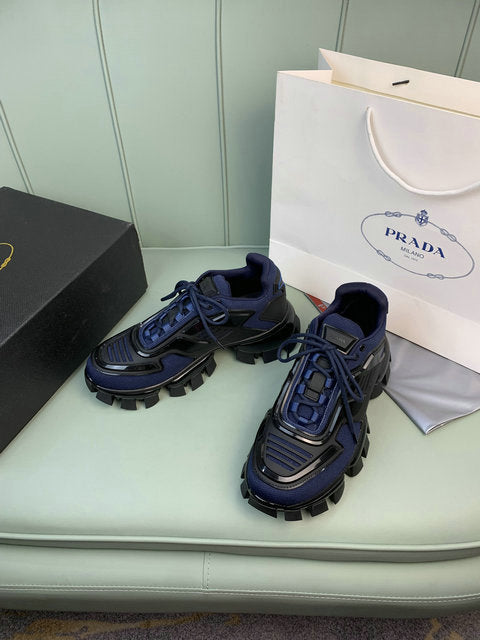 Les baskets sneakers Prada incarnent un style emblématique et un luxe italien.
leur design élégant.pas cher,le moins cher.