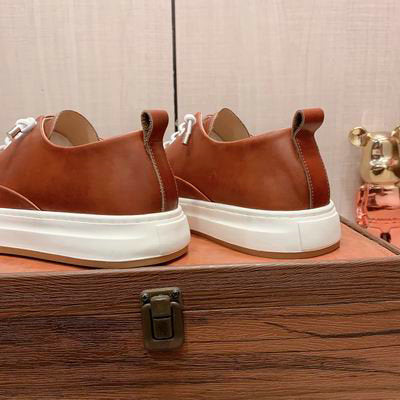 Les baskets sneakers Prada incarnent un style emblématique et un luxe italien.
leur design élégant.pas cher,le moins cher.