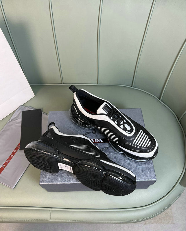 Les baskets sneakers Prada incarnent un style emblématique et un luxe italien.
leur design élégant.pas cher,le moins cher.