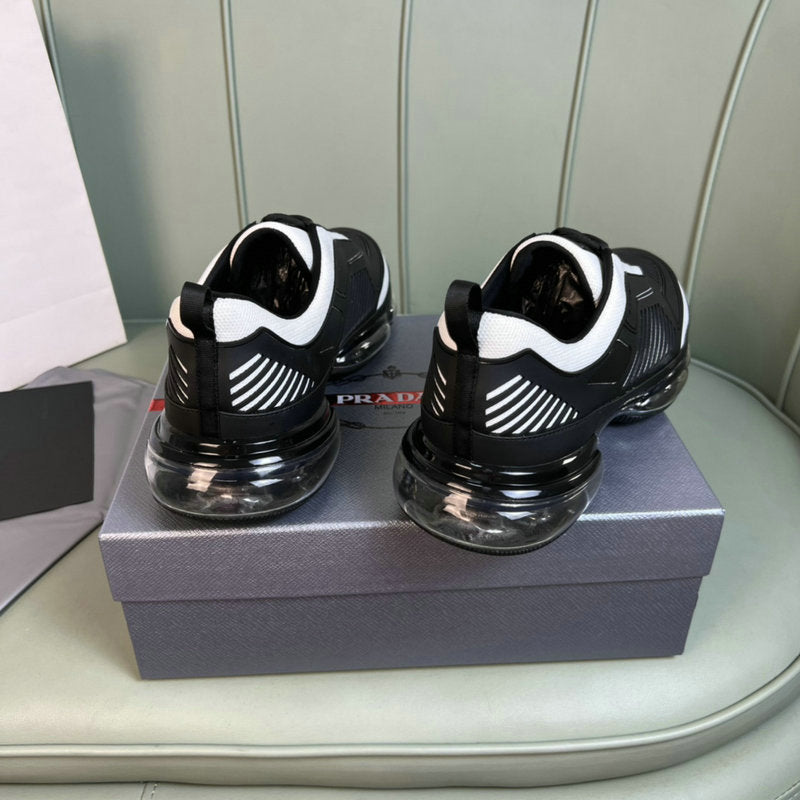 Les baskets sneakers Prada incarnent un style emblématique et un luxe italien.
leur design élégant.pas cher,le moins cher.