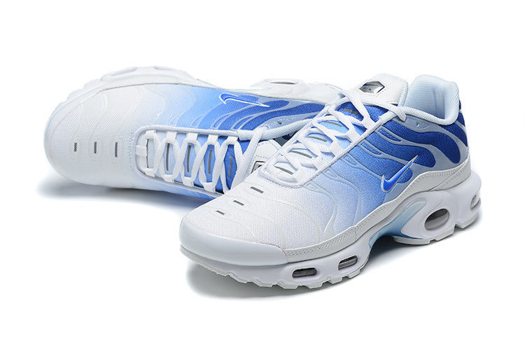 Les Baskets Nike Air Max Tn incarnent un style emblématique et une performance supérieure.
design distinctif. Pas cher. Le moins cher.
