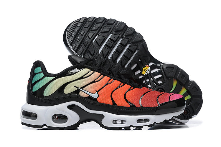 Les  Baskets Nike Air Max Tn incarnent un style emblématique et une performance supérieure. Pas cher. Le moin cher.