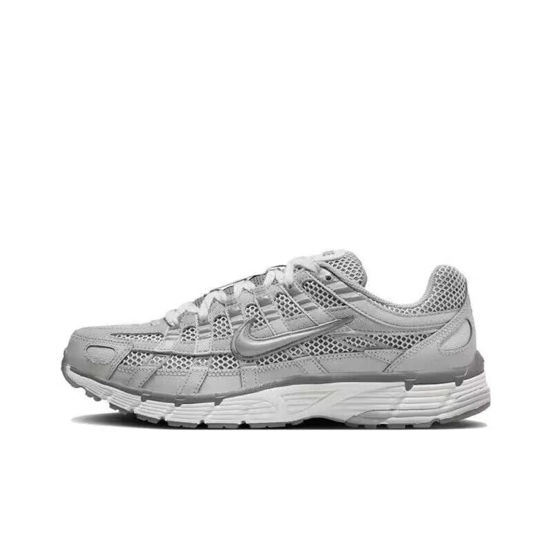 Les baskets Nike P-6000 allient un style rétro inspiré des années 2000 à une technologie moderne pour un look et un confort incomparables.