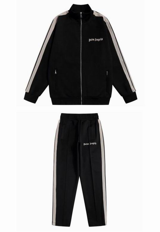 Les ensembles survêtement Palm Angels allient performance et style avec une touche urbaine unique. Pas cher. Le moins cher.