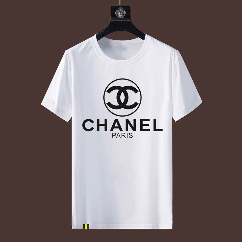 les T-shirts Chanel Femme offrent une élégance et un confort inégalés.