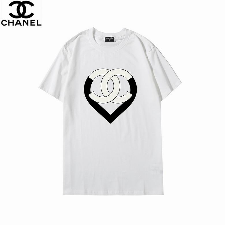 les T-shirts Chanel Femme offrent une élégance et un confort inégalés.