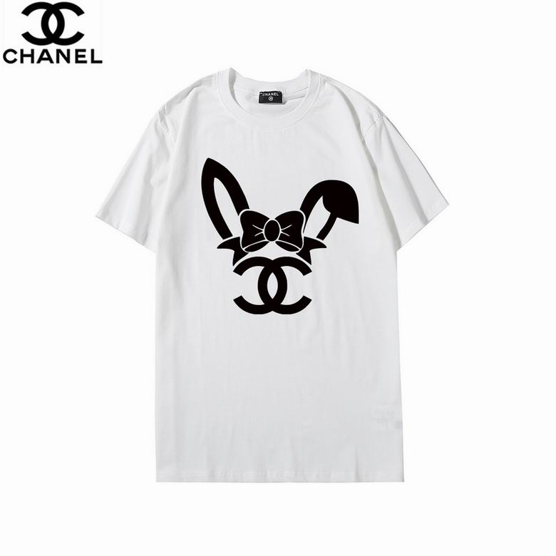 les T-shirts Chanel Femme offrent une élégance et un confort inégalés.