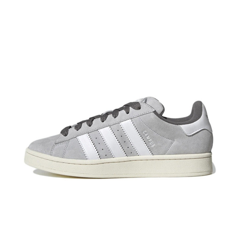 Les baskets Adidas Campus allient un style intemporel à un confort supérieur.
design classique, pas cher. Le moins cher.