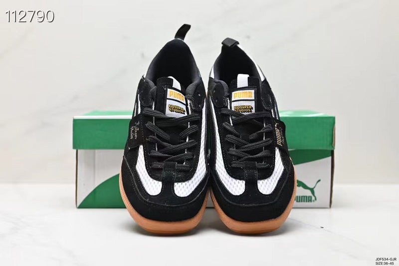 Les baskets Puma allient style et performance de manière exceptionnelle.Leur design innovant et leurs technologies avancées en font un choix idéal pour les sportifs et les amateurs de mode.