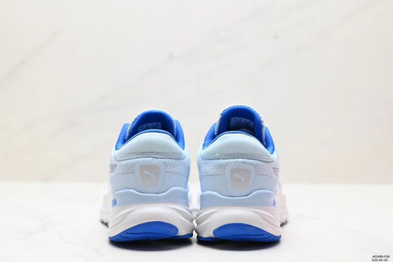 Les baskets Puma allient style exceptionnelle.Leur design exceptionnel indémodable innovant et leurs technologies pas cher. le moins cher