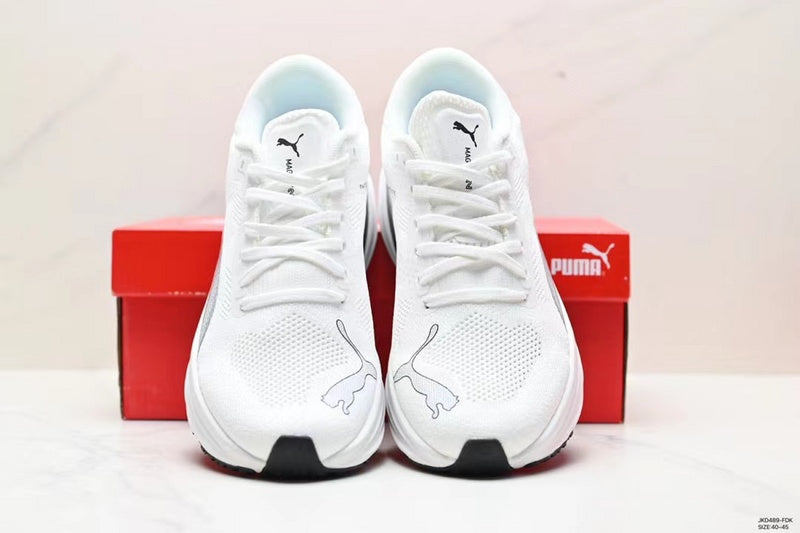 Les baskets Puma allient style exceptionnelle.Leur design exceptionnel indémodable innovant et leurs technologies pas cher. le moins cher