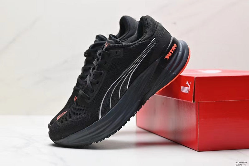 Les baskets Puma allient style exceptionnelle.Leur design exceptionnel indémodable innovant et leurs technologies pas cher. le moins cher