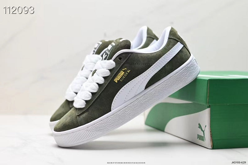 Les baskets Puma Femme se distinguent par leur style audacieux et moderne, alliant des éléments sportifs et urbains. Inspirées des tendances actuelles