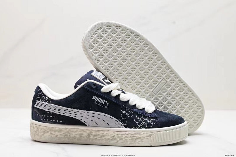 Les baskets Puma Femme se distinguent par leur style audacieux et moderne, alliant des éléments sportifs et urbains. Inspirées des tendances actuelles