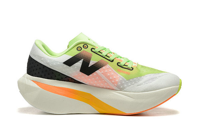 Les baskets New Balance allient style et confort. Leur design classique et leurs matériaux de haute qualité en font un choix idéal pour les amateurs de sneakers.pas cher. Le moins cher.