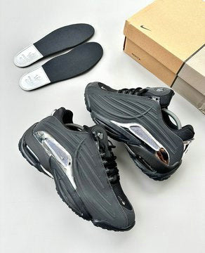 Les baskets Nike X Nocta Hot Step 2 incarnent l'alliance parfaite entre un style audacieux haut de gamme collaboration Nocta.pas cher