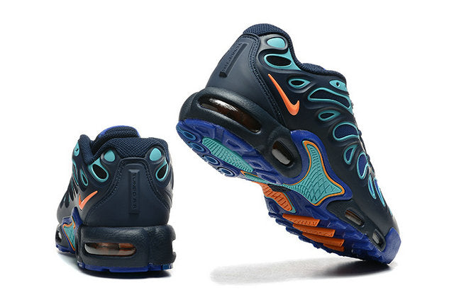 Les baskets Nike Air Max Drift allient un style innovant et un confort exceptionnel.pas cher. Le moins cher.
