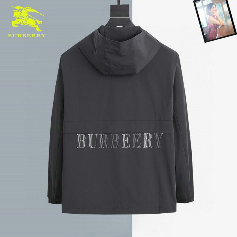 Les vestes Burberry incarnent l'élégance et la qualité, offrant une expérience exceptionnelle. Leur design raffiné et leurs matériaux de haute qualité.pas cher. Le moins cher.