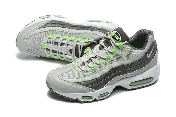 Les baskets Nike Air Max BW allient un style intemporel à un confort inégalé. Leur design classique de haute qualité .pas Cher. le moins cher.